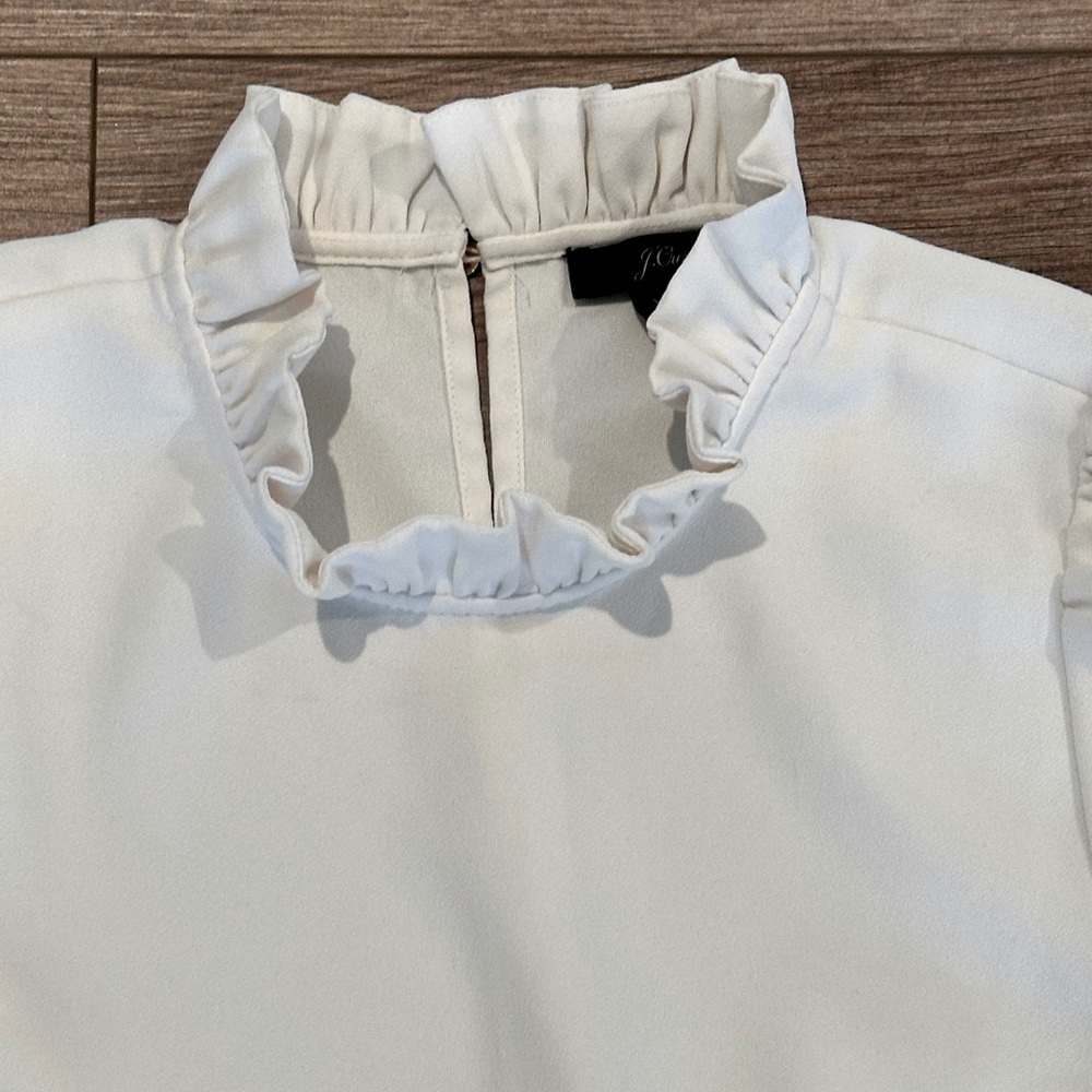 NWOT J Crew Ivory White Ruffle Neck Neck Blouse XS - Picture 5 of 8